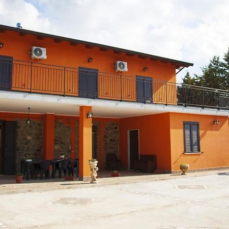 La Casa Sulla Collina Acomodação com café da manhã Altavilla Silentina Exterior foto